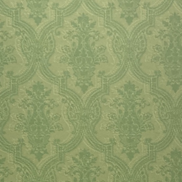 Meet your Posher, Alexandra - Picture 1 of 1